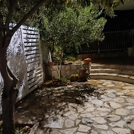 3 Platania * Πλαταμώνας